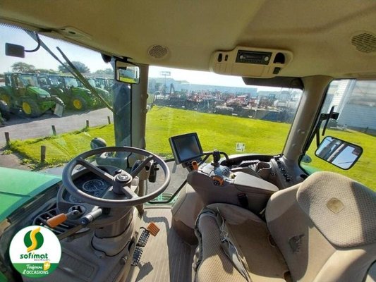 Tracteur agricole John Deere 6175R