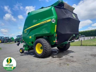 Presse à balles rondes John Deere V461R - 2