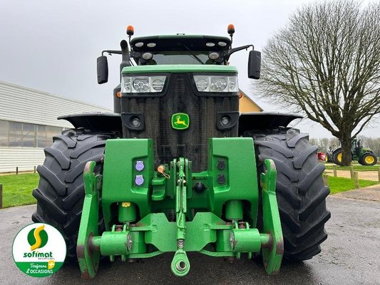 Tracteur agricole John Deere 8270R