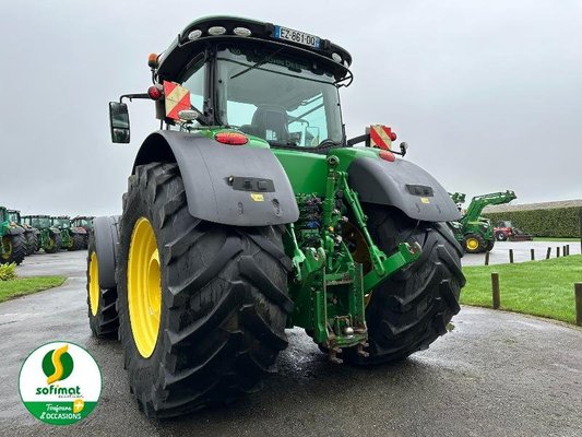 Tracteur agricole John Deere 8270R