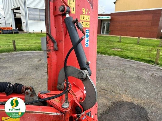 Broyeur à axe horizontal Kuhn TBE192
