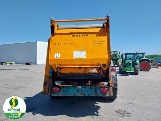 Épandeur à fumier Rolland RF7322