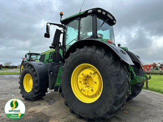Tracteur agricole John Deere 6230R - 1