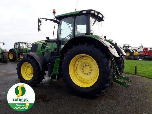 Tracteur agricole John Deere 6175R