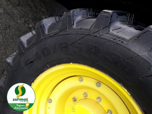 Tracteur agricole John Deere 6175R