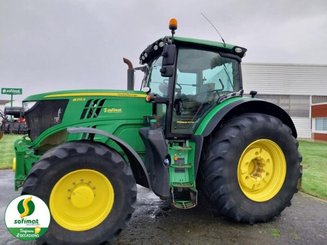 Tracteur agricole John Deere 6215R - 1