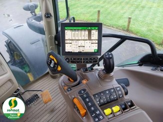 Tracteur agricole John Deere 6215R - 6