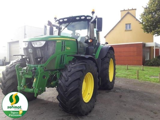 Tracteur agricole John Deere 6250R