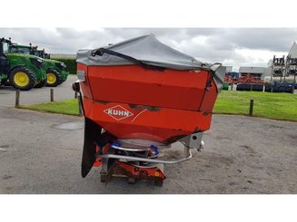 Distributeur d'engrais Kuhn AXIS401 - 1