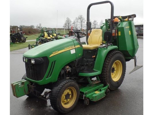 Micro tracteur John Deere 3320