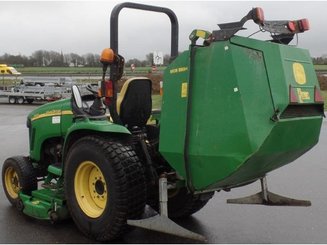Micro tracteur John Deere 3320 - 3