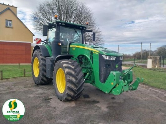 Tracteur agricole - 8270R