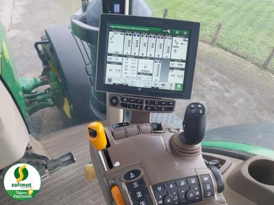 Tracteur agricole John Deere 8270R