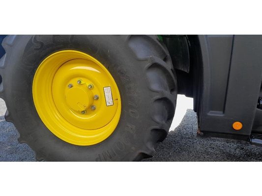 Ensileuse automotrice John Deere 9700