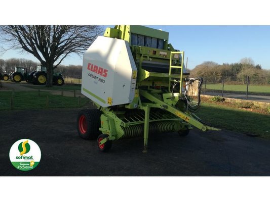 Presse à balles rondes Claas VARIANT280
