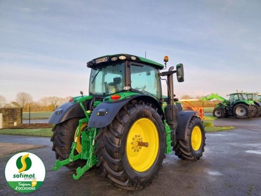 Tracteur agricole John Deere 6R155