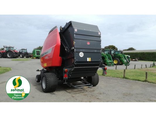 Presse à balles rondes Massey Ferguson 520V