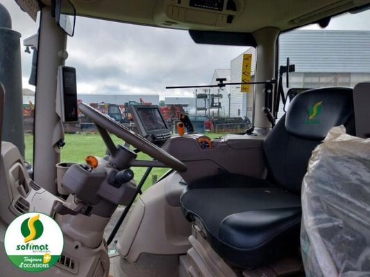 Tracteur agricole John Deere 6R120