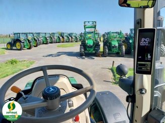 Tracteur agricole John Deere 6110M - 9