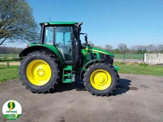 Tracteur agricole John Deere 6110M - 1