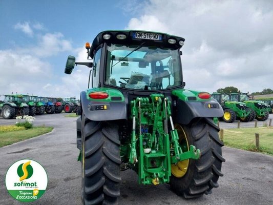 Tracteur agricole John Deere 6R110