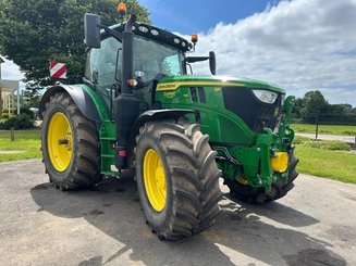 Tracteur agricole John Deere 6R165 - 1