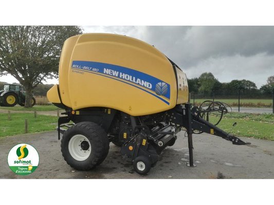 Presse à balles rondes New Holland ROLLBELT180