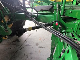 Presse enrubanneuse John Deere C441R - 2