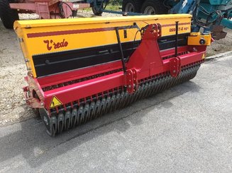 Cover crop Vredo DZ229,075 - 1