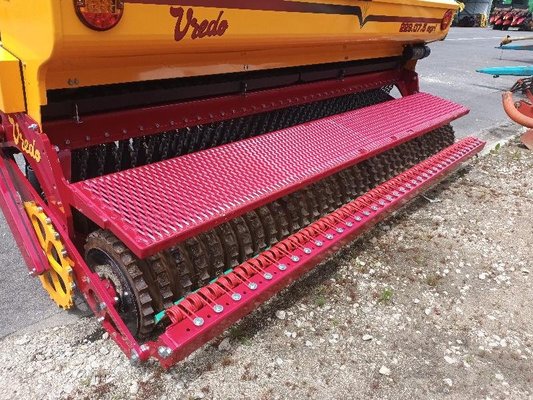 Cover crop Vredo DZ229,075