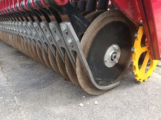 Cover crop Vredo DZ229,075 - 3