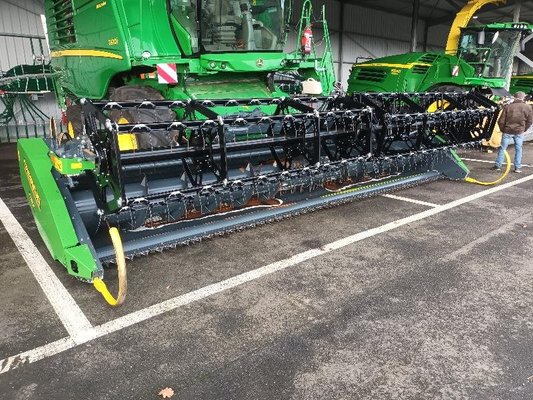 Barre de coupe pour moissonneuse batteuse - CRX660