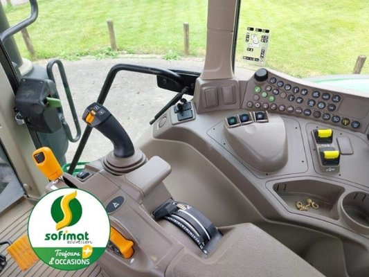 Tracteur agricole John Deere 6140M