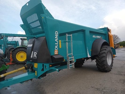 Épandeur à fumier Rolland RF6118