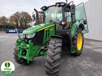 Tracteur agricole John Deere 6120M - 1