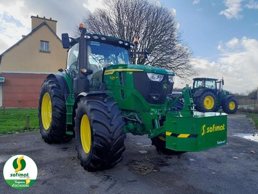 Tracteur agricole - 6R215