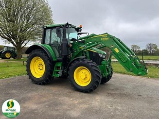 Tracteur agricole John Deere 6120M - 1