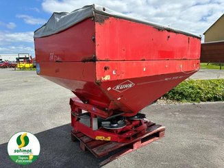 Distributeur d'engrais Kuhn MDS935 - 1
