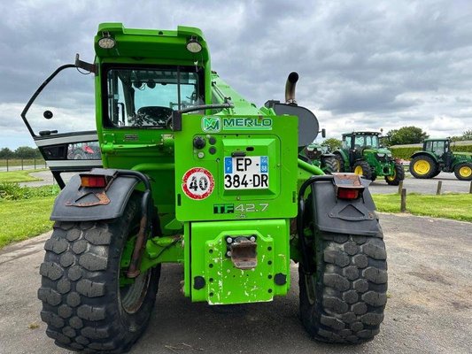 Chariot élévateur télescopique Merlo TF427CS