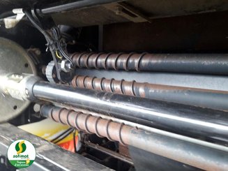 Presse à balles rondes New Holland ROLLBELT180 - 4