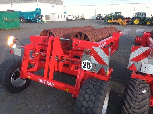 Travail du sol Quivogne ROLLMAX830