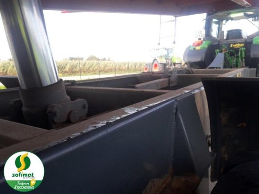 Benne agricole Maitre ATLAS18