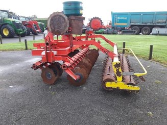Décompacteur Pöttinger TERRADISC3000 - 1