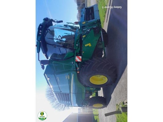 Moissonneuse batteuse John Deere T660HM