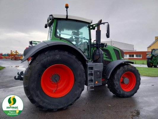 Tracteur agricole Fendt 826