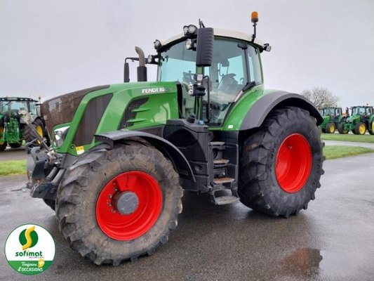 Tracteur agricole Fendt 826