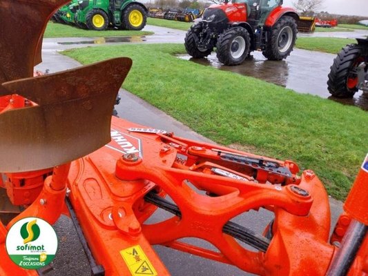 Charrue Kuhn VML5