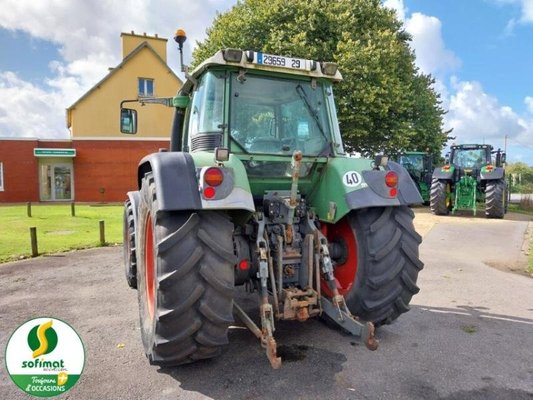 Tracteur agricole Fendt 714