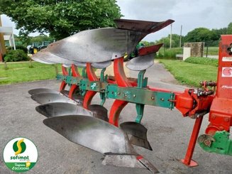 Charrue Kverneland F - 4