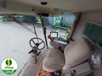 Moissonneuse batteuse John Deere T670 - 11